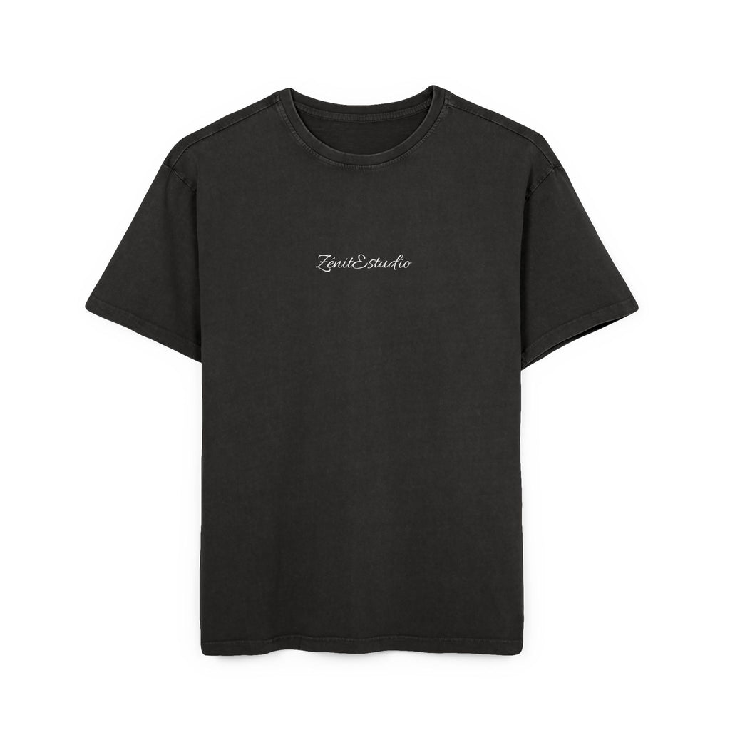 Camiseta Oversize— 'from the zénit' Heart Graphic